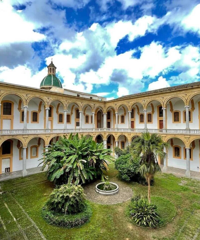 REAL ALBERGO DELLE POVERE